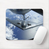 A B-2 Spirit bewegt sich zum Betanken in Position Mousepad (Mit Mouse)