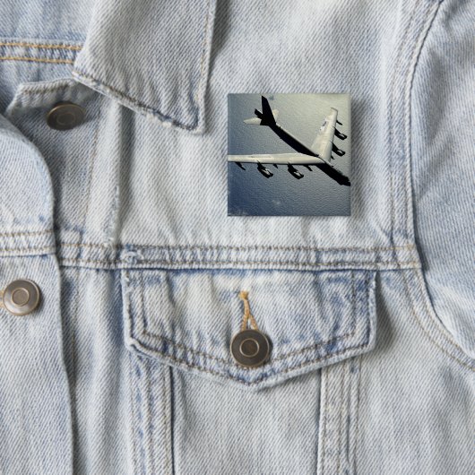 A B-52 Stratofestung im Flug Button (Beispiel)