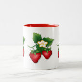 A Berry Lovely Strawberry Zweifarbige Tasse (Mittel)