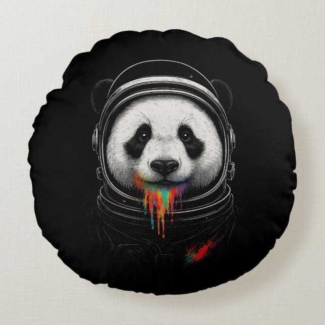A black and white panda bear wearing a space suit rundes kissen (Vorderseite)
