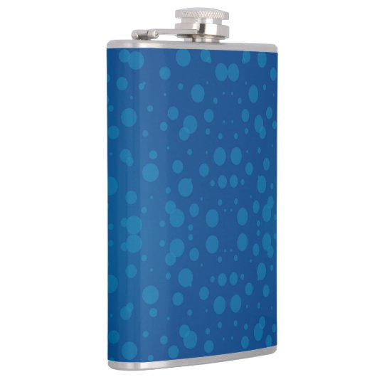 A blue hip flask with a silver cap  flachmann (Rechts)