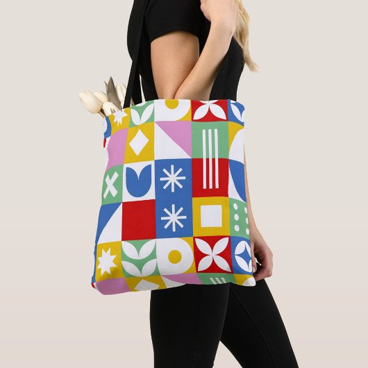 A Bold Graphic Pattern  Tasche