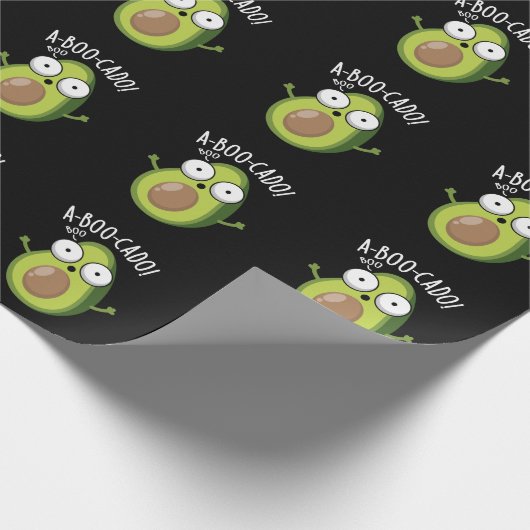 A-boo-cado Funny Avocado Scare Puns Dark BG Geschenkpapier (Ecke)