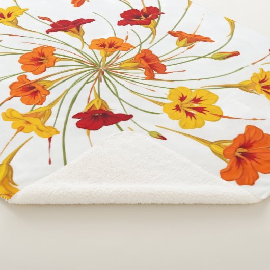 A Celebration in White and Gold Sherpadecke (3/4)