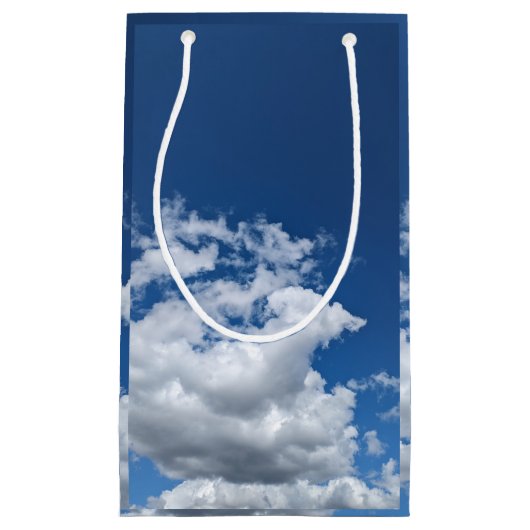 A corner of clouds kleine geschenktüte (Vorderseite)