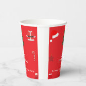 A Cozy Christmas Gathering Set on Warm Red Pappbecher (Rechts)