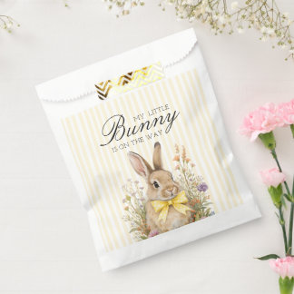 A cute little Floral Bunny Yellow Bow Baby Shower  Geschenktütchen