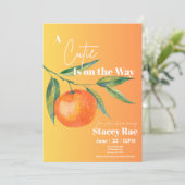 A Cutie Is On The Way Baby Shower Invitation  Einladung (Stehend Vorderseite)