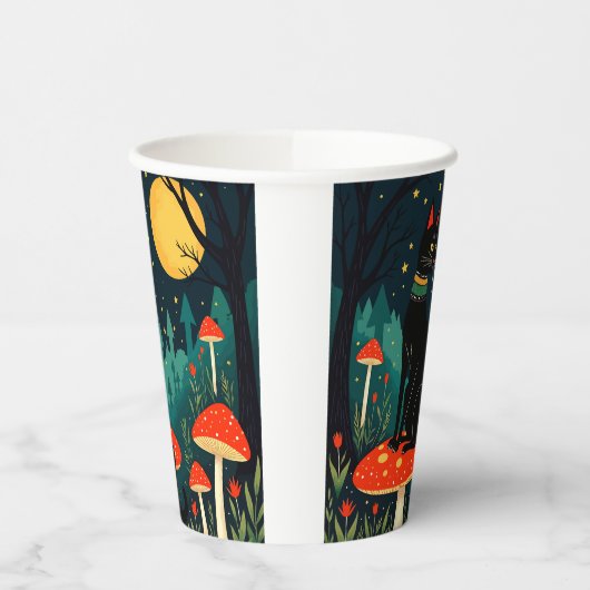 A Familiar Black Cat And Toadstools Halloween 2 Pappbecher (Links)