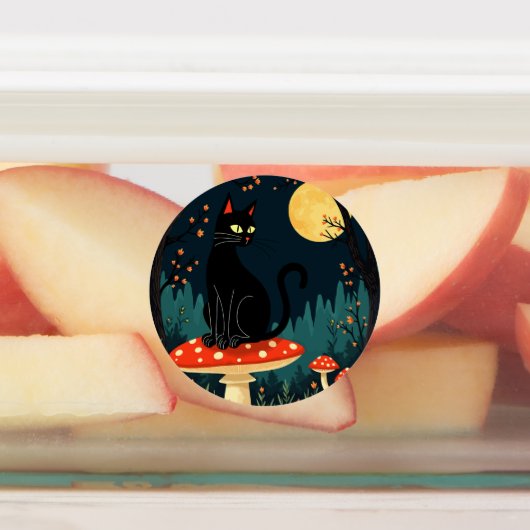 A Familiar Black Cat And Toadstools Halloween 3 Etiketten (Befestigt)