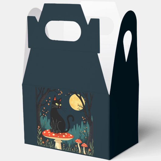 A Familiar Black Cat And Toadstools Halloween 3 Geschenkschachtel (Offen)