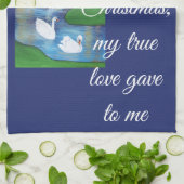 A Flock of Seven Swans-A-Swimming Geschirrtuch (Gefaltet)