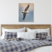 A flying seagull on Stretched Canvas Print Leinwanddruck (Insitu (Schlafzimmer))