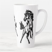 A Frisky Jumping Horse in the Wild Milchtasse (Rechts)