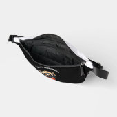 A funny sloth celebrating Halloween Essential T-Sh Bauchtasche (Offen)