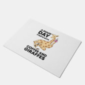 A Good Day Starts With Coffee & Giraffe Gift Funny Fußmatte (Schrägansicht)