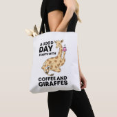 A Good Day Starts With Coffee & Giraffe Gift Funny Tasche (Von Nahem)