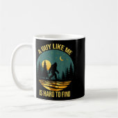 A Guy Like Me Is Hard To Find Funny Bigfoot Retro Kaffeetasse (Links)