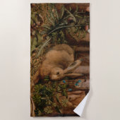 A Hare in the Forest (von Hans Hoffmann) Strandtuch (Vorderseite)