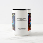 "A Jazz Club in Paris" Zweifarbige Tasse (Mittel)