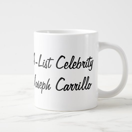 A-List Celebrity Joseph Carrillo Jumbo-Tasse (Rechts)
