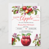A Little Apple Is On The Way | Fall Baby Shower Einladung (Vorderseite)