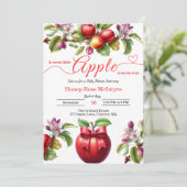 A Little Apple Is On The Way | Fall Baby Shower Einladung (Stehend Vorderseite)