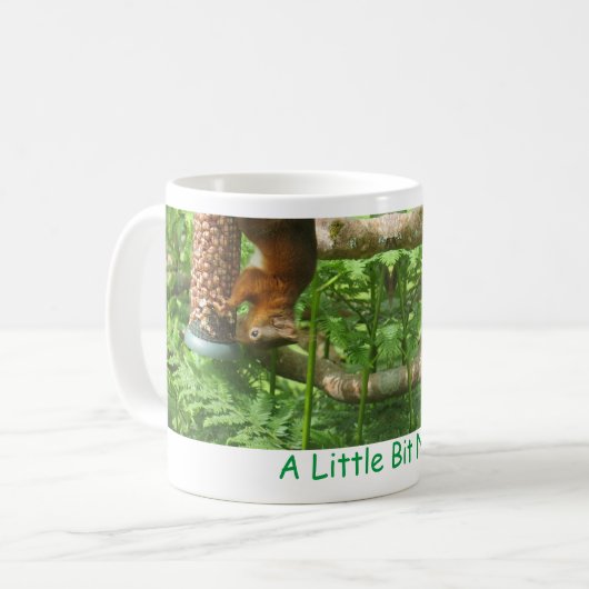"A Little Bit Nuts", Rote Eichhörnchen auf den Kop Kaffeetasse (Vorderseite Links)