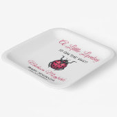 A Little Love Bug Is On The Way Ladybug Pappteller (Gewinkelt)