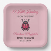 A Little Love Bug Is On The Way Ladybug Pappteller (Vorderseite)