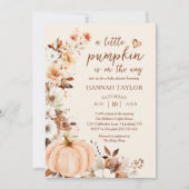 A Little Pumpkin QR Code Fall Floral Baby Shower Einladung (Vorderseite)