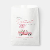 A Little Sweetheart Valentine's Day Baby Shower Geschenktütchen (Vorderseite)