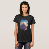 A lonely mountain of candy cotton with clouds T-Shirt (Vorne ganz)