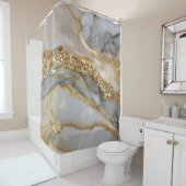A luxurious gold and white marble background duschvorhang (Beispiel)
