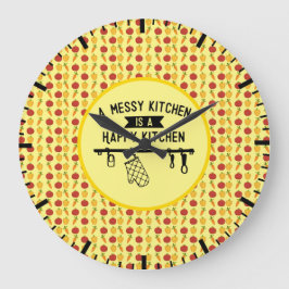 A Messy Kitchen ist eine glückliche Küche Geschenk Große Wanduhr