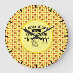A Messy Kitchen ist eine glückliche Küche Geschenk Große Wanduhr