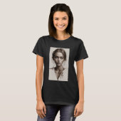a Mindestcaptivate Portrait of Young Woman T-Shirt (Vorne ganz)