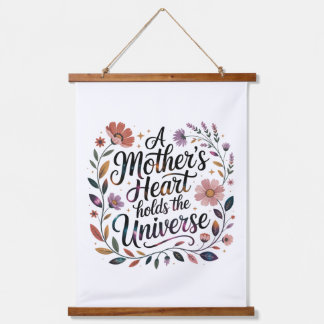 A Mother's Heart Holds The Universe Wandteppich Mit Holzrahmen