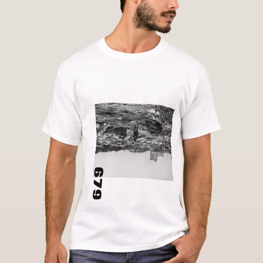 a mountain T-Shirt (Vorderseite)