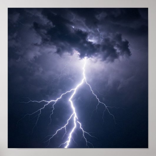 A Radiant Lightning Discharge Illuminating Dark St Poster (Vorne)