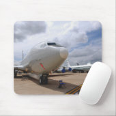 A RC-135V/W Rivet Joint Aviation Mousepad (Mit Mouse)