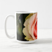 A rose and a butterfly kaffeetasse (Links)