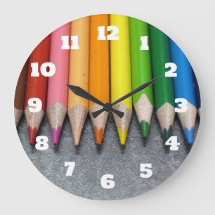 A Row of Colored Pencils. Große Wanduhr