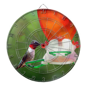 A Ruby Throated Hummingbird Dartscheibe