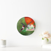 A Ruby Throated Hummingbird Runde Wanduhr (Zuhause)