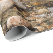 A running stream river with clear water flowing wi geschenkpapier (Rolleneckpunkt)