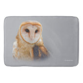 A Serene Barn Owl Badematte (Vorderseite)