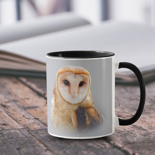 A Serene Barn Owl Tasse