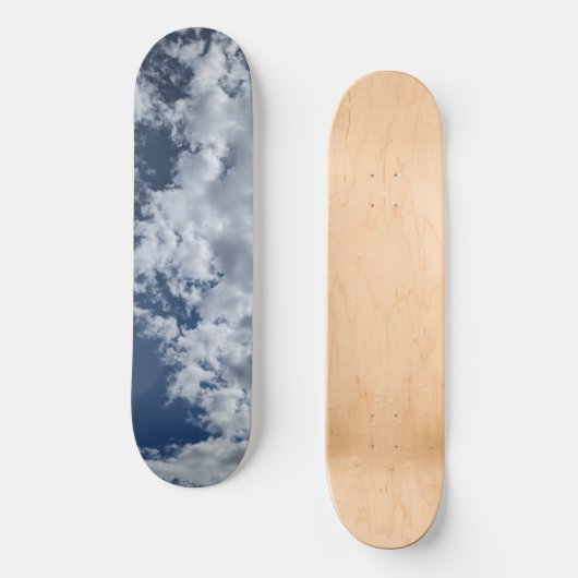 A side of clouds skateboard (Vorderseite)