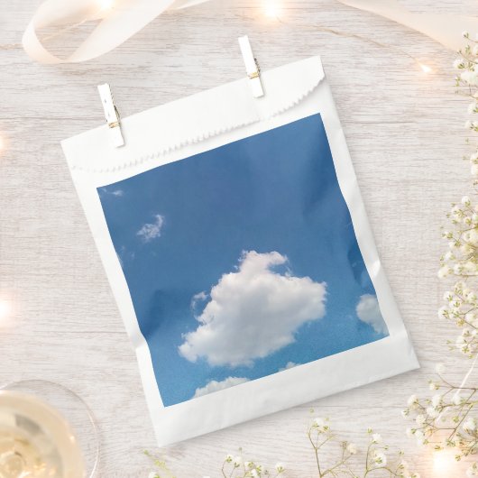 A simple cloud geschenktütchen (Ausgeschnitten)